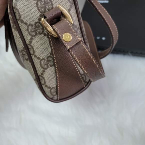 Gucci Vintage Crossbody - Authentic Monogram Web - Picture 8 of 11